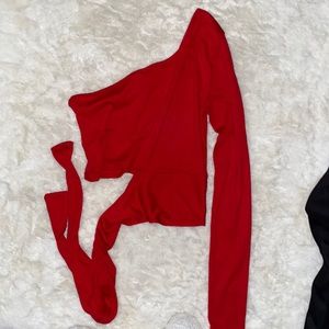 ONE SHOULDER TIE TOP